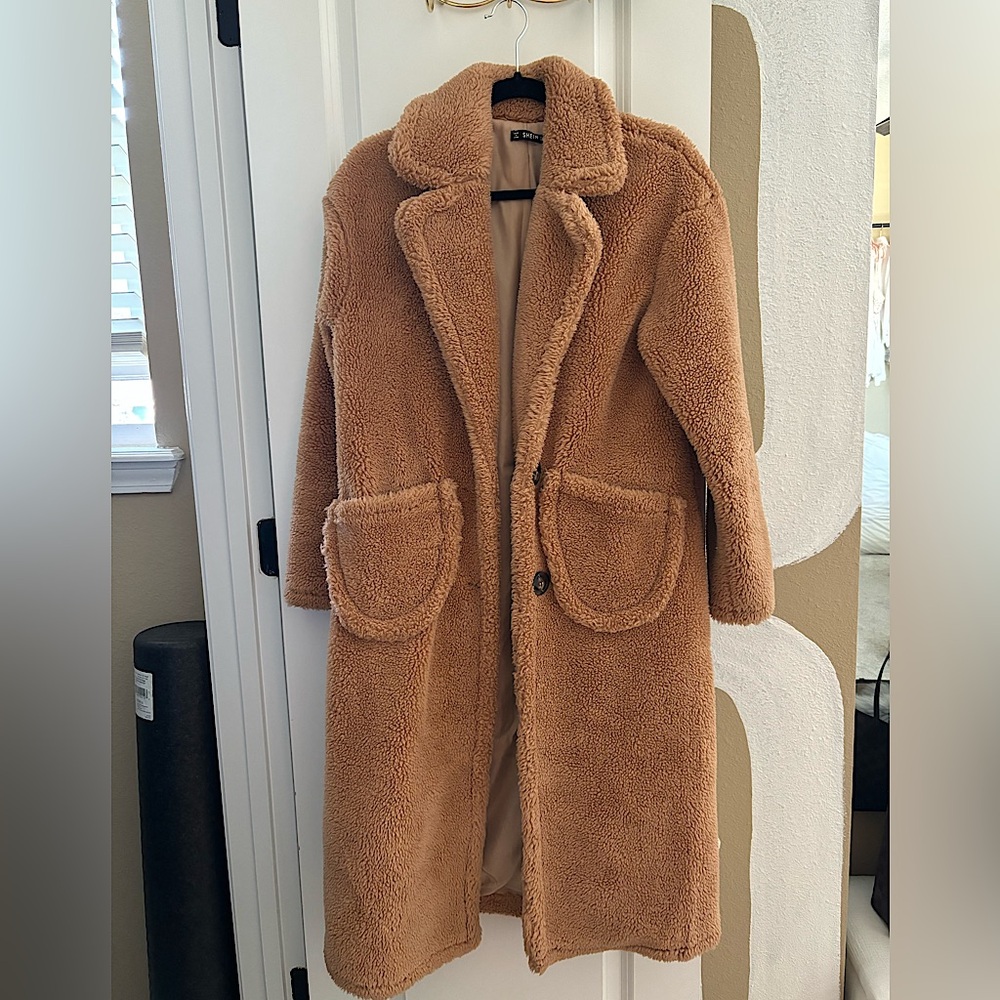 Oversized teddy coat